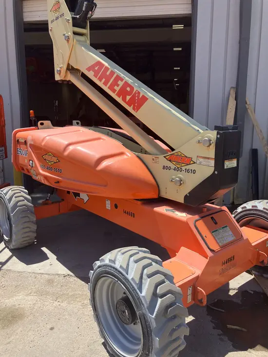 2014 JLG E600JP Boom Lift
