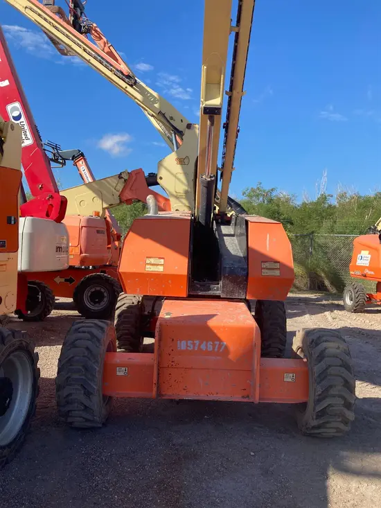 2017 JLG 600S Boom Lift