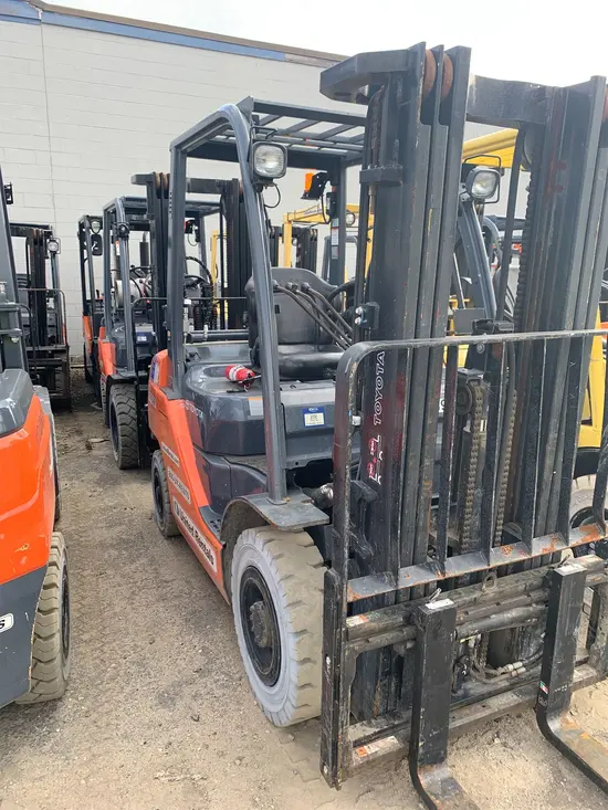 2018 Toyota 8FGU25 Warehouse Forklift