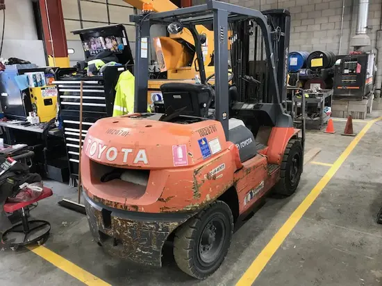 2013 Toyota 7FDU35 Forklift