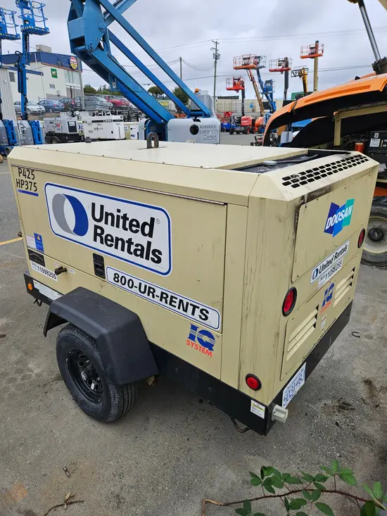 2020 Doosan P425/HP375EXT4I Air Compressor