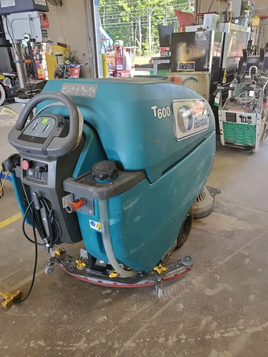 2019 Tennant T600-28 Scrubber