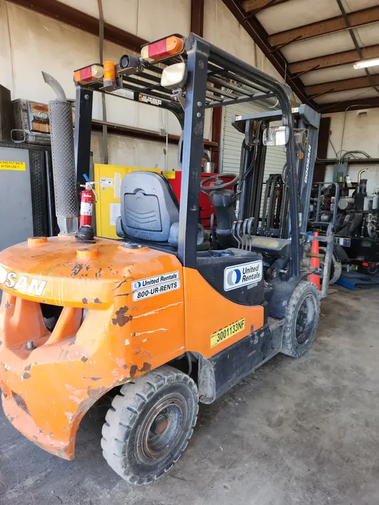 2016 Doosan D30S-7 Warehouse Forklift