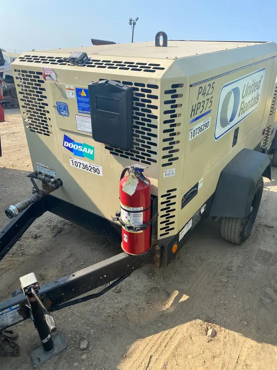 2018 Doosan P425/HP375WCU Air Compressor