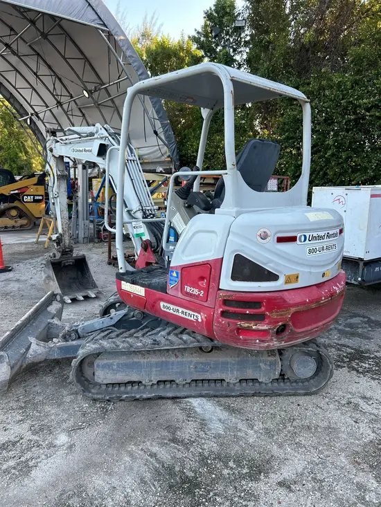 2019 Takeuchi TB235-2R Mini Excavator
