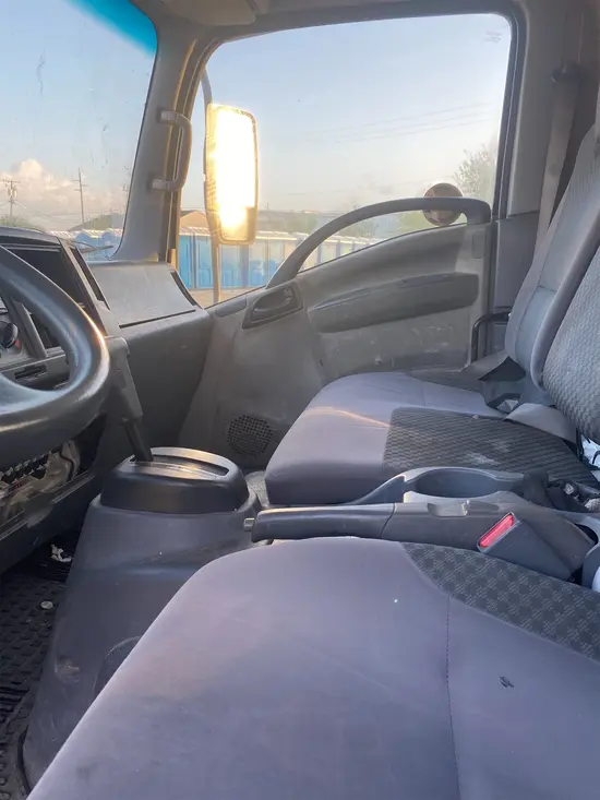 2015 ISUZU NPRHDREGG4X2