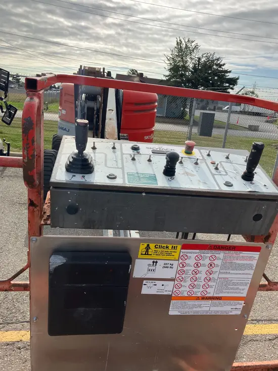 2011 Skyjack SJ46AJ Articulating Boom Lift