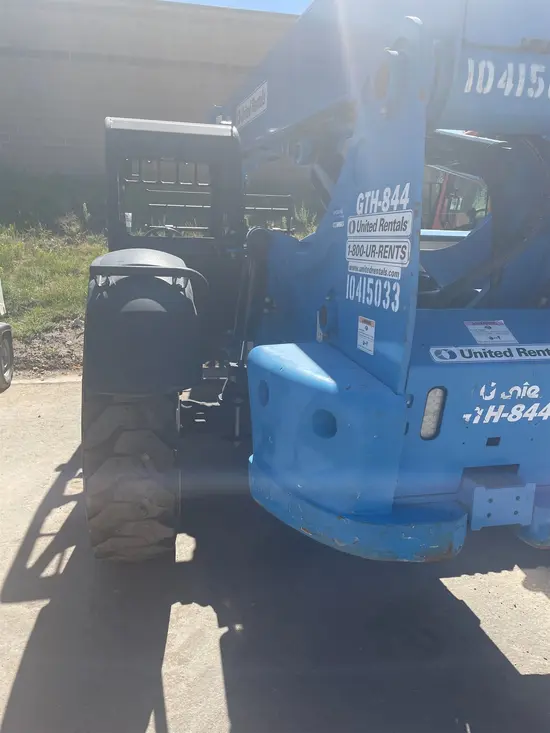 2015 Genie GTH-844 Forklift