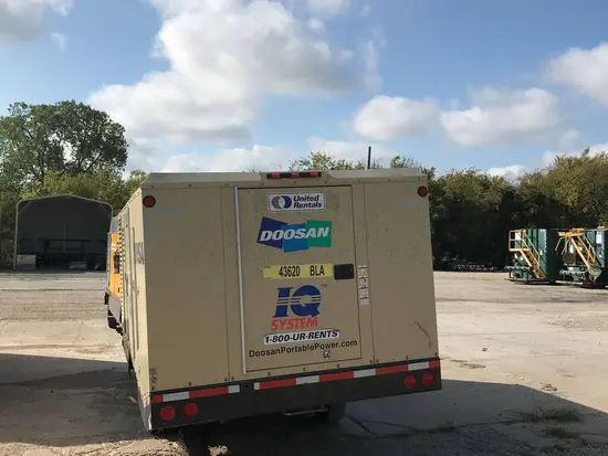 2016 Doosan HP1600WCU-IQ Air Compressor
