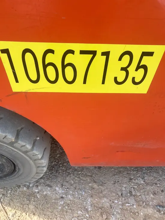 2017 Toyota 8FDU25 Warehouse Forklift