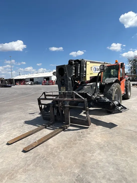 2016 JLG 1255 Forklift