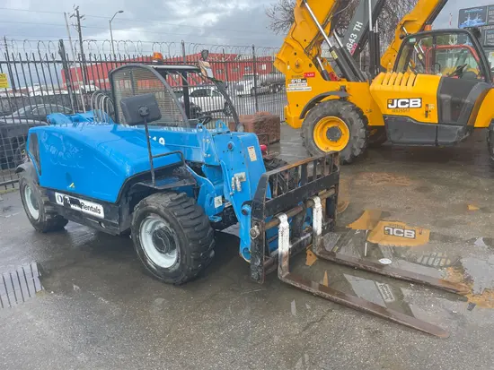 2017 Genie GTH-5519 Forklift