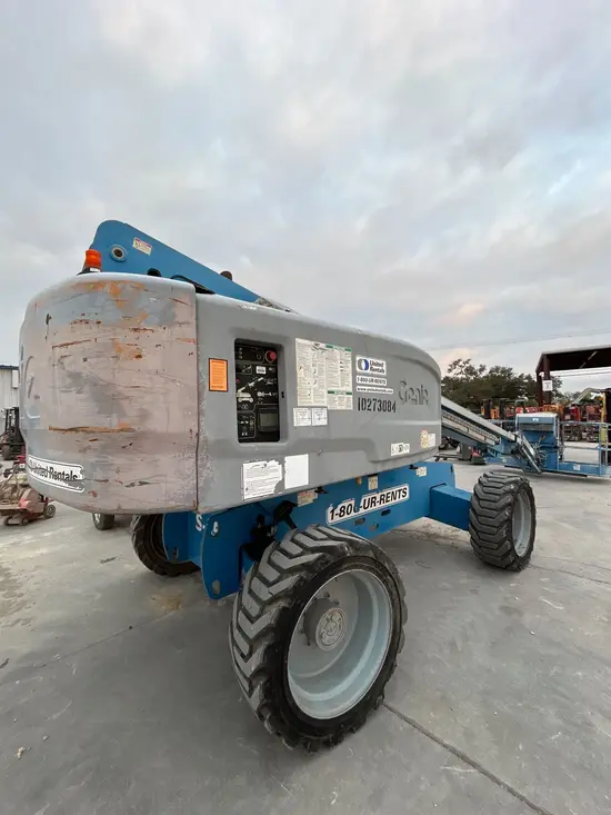 2014 Genie S-65 Boom Lift