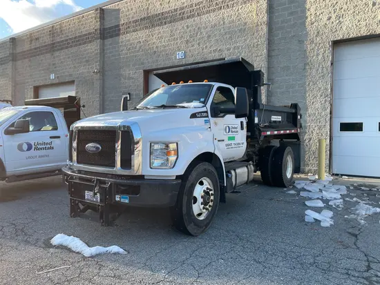 2017 Ford F-750 Truck