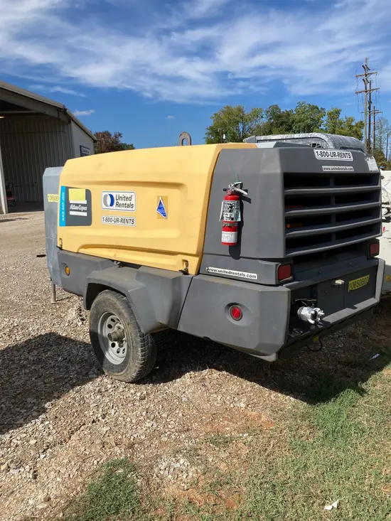 2017 Atlas Copco XAS440JD T4F Air Compressor
