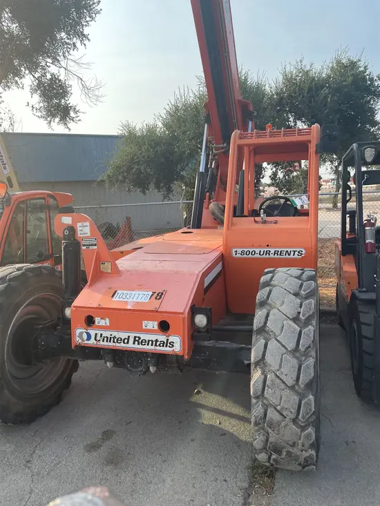 2014 SKYTRAK 6042 Forklift