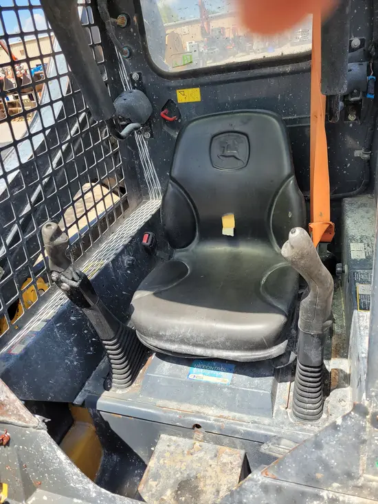 2017 John Deere 318G Track Loader