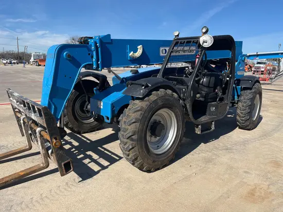 2015 Genie GTH-844 Forklift
