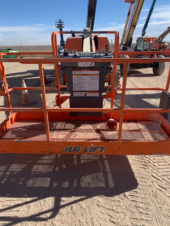 2013 JLG 600S Boom Lift