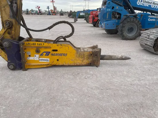 2017 SOOSAN CB1300S Attachment