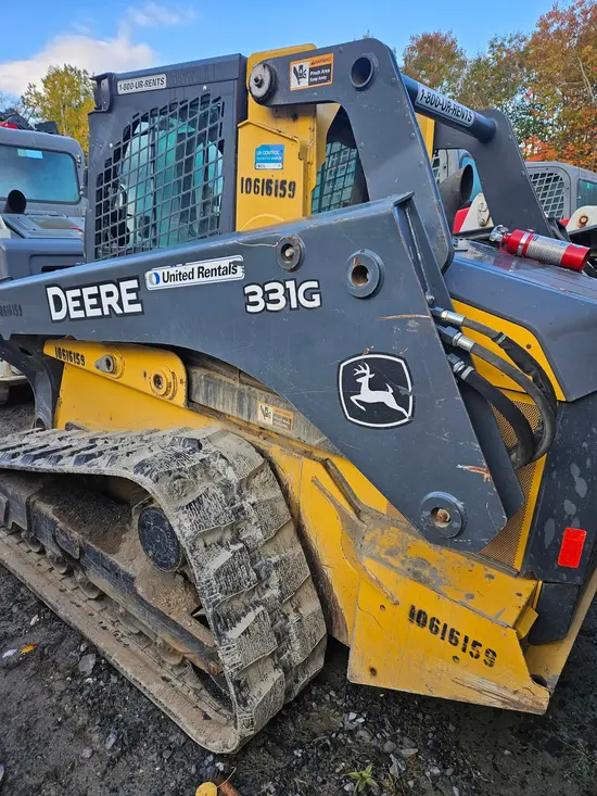 2017 John Deere 331G Track Loader