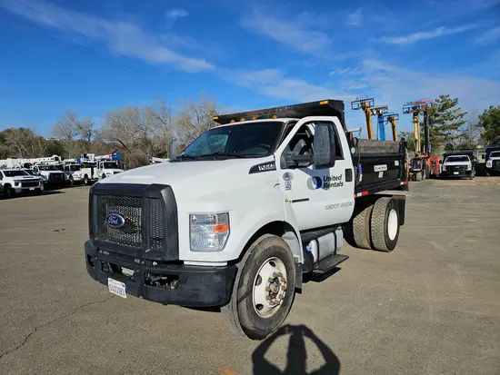 2019 Ford F-750-DUMP-HYD Truck
