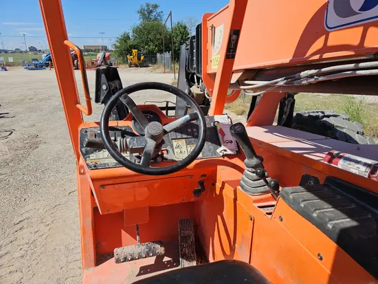 2017 SKYTRAK 10054 Forklift