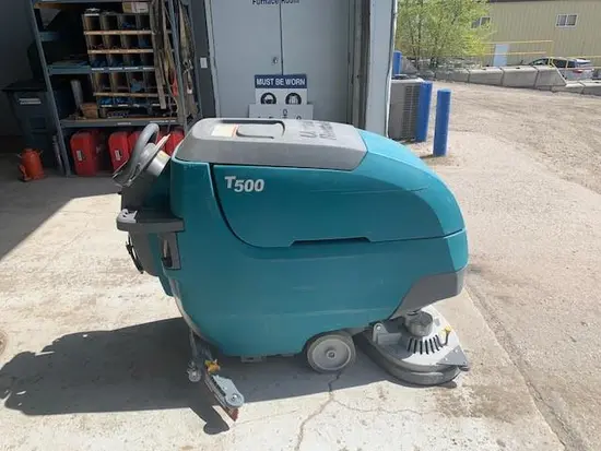 2018 Tennant T500 Scrubber