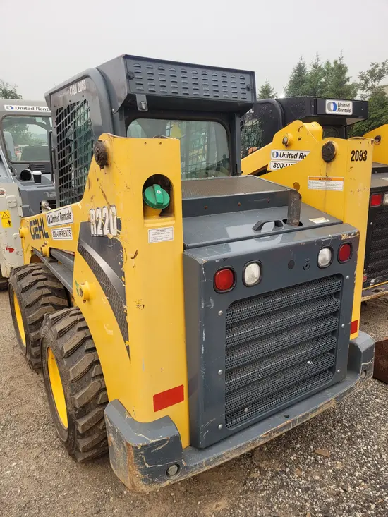 2017 Gehl R220 Track Loader