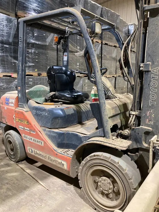 2019 Toyota 8FDU30 Warehouse Forklift