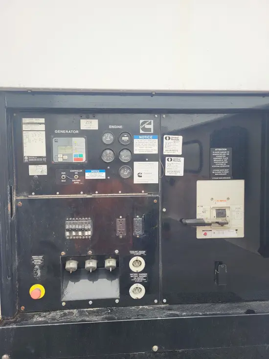 2015 Cummins C300D6R Diesel Generator