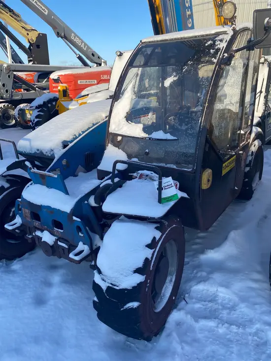 2015 Genie GTH-5519 Forklift