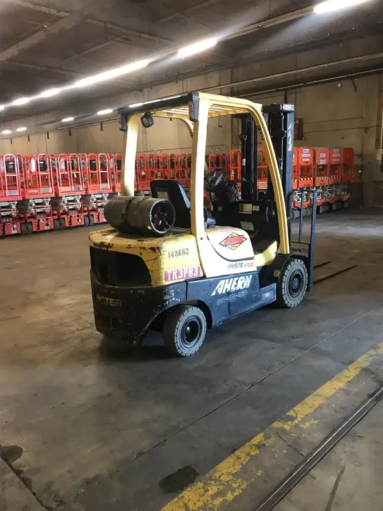 2014 HYSTER H50CT Warehouse Forklift