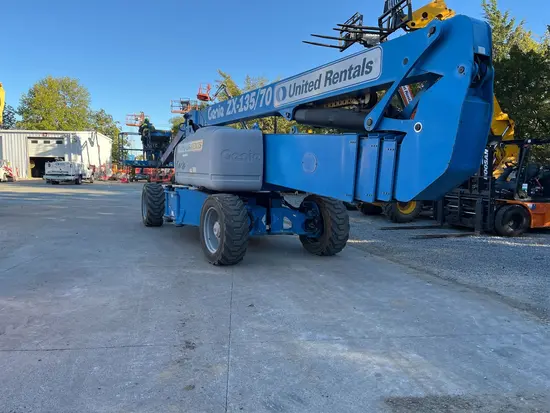 2014 Genie ZX-135 Articulating Boom Lift