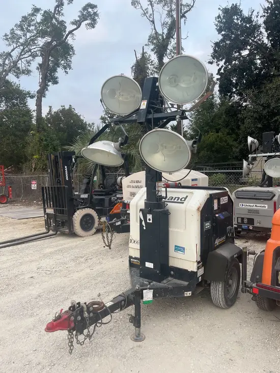 2017 Allmand NIGHT-LITE PRO Towable Light Tower