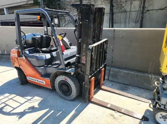 2017 Toyota 8FGU25 Warehouse Forklift