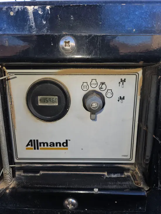 2019 Allmand NLV-ML3EC Portable Work Light