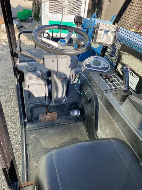 2015 Genie GTH-5519 Forklift