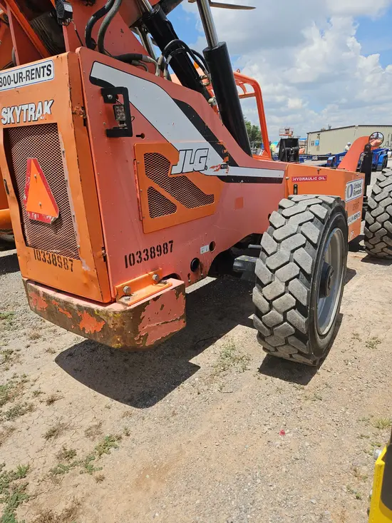 2015 SKYTRAK 10054 Forklift
