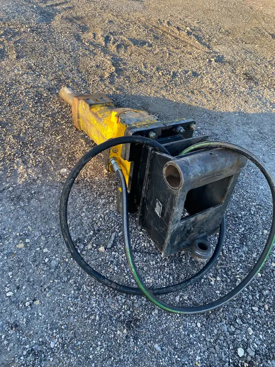 2018 Epiroc SB 452 Attachment
