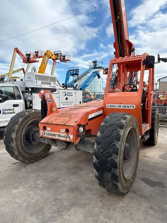 2015 SKYTRAK 6042 Forklift
