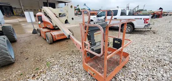 2015 JLG E400AN Articulating Boom Lift