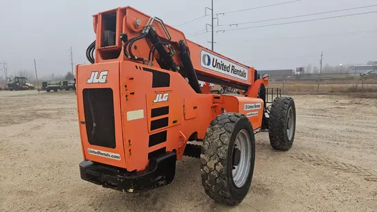 2017 SKYTRAK 6042 Forklift