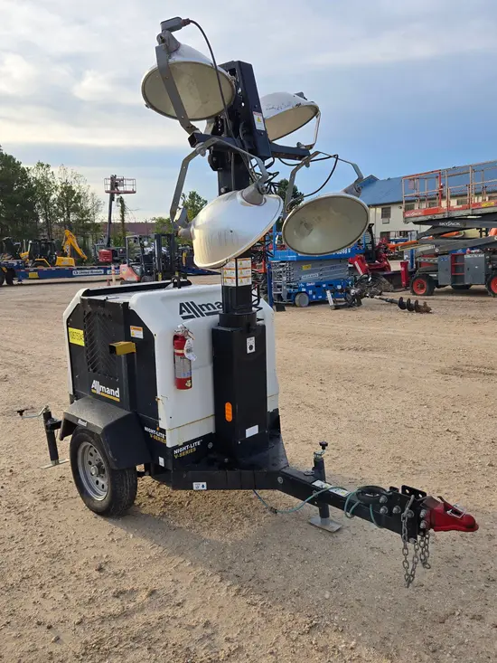 2017 Allmand NIGHT-LITE PRO Towable Light Tower