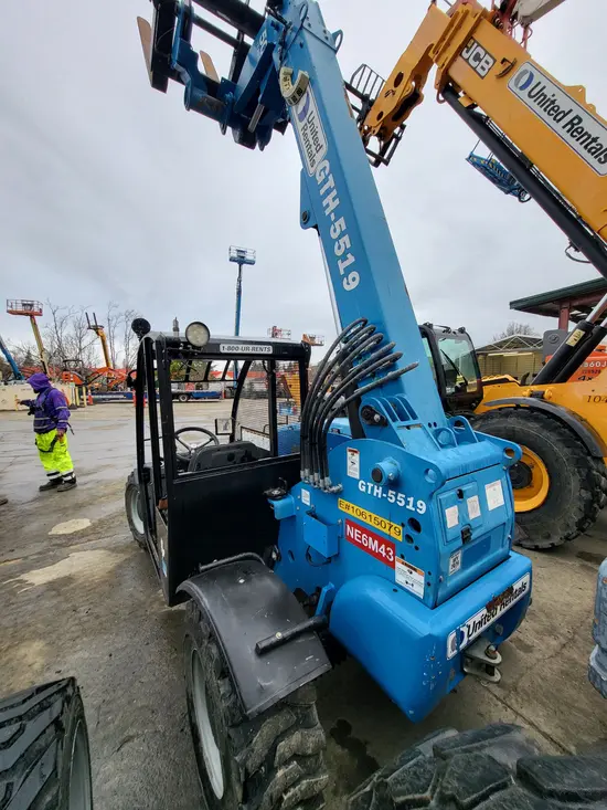 2017 Genie GTH-5519 Forklift