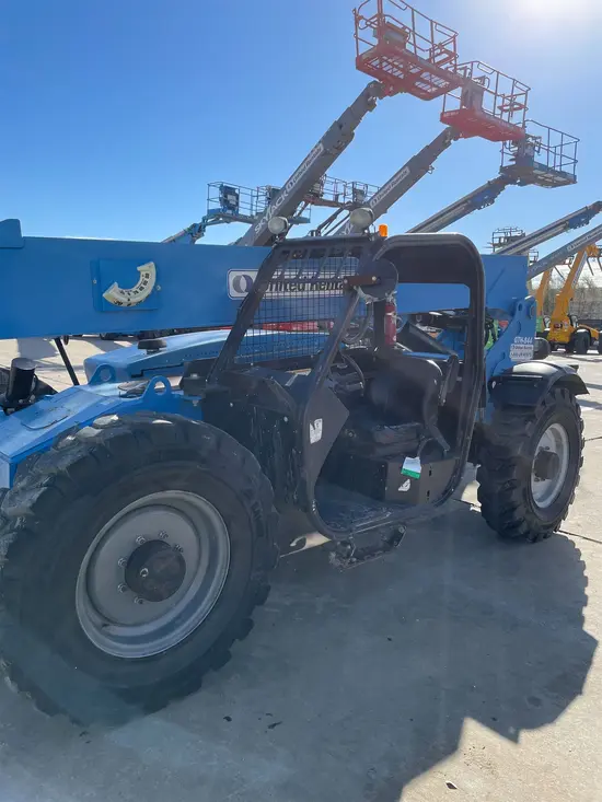 2014 Genie GTH-844 Forklift