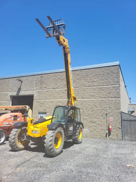 2019 JCB 507-42 Forklift