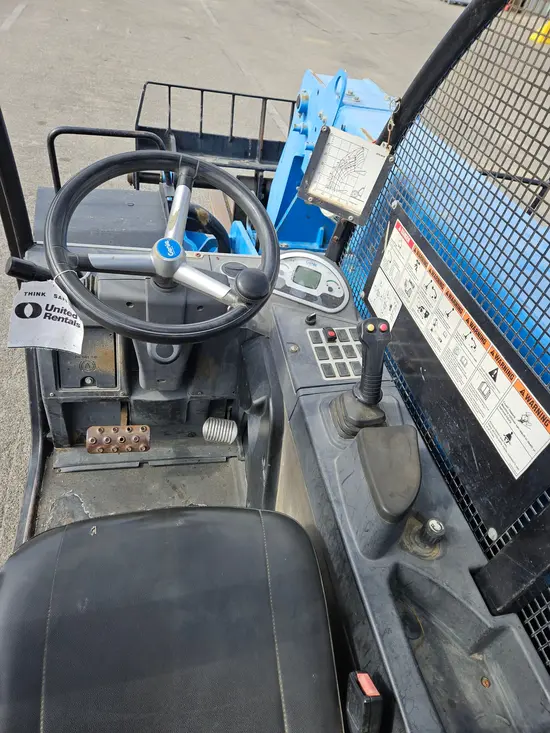 2017 Genie GTH-5519 Forklift