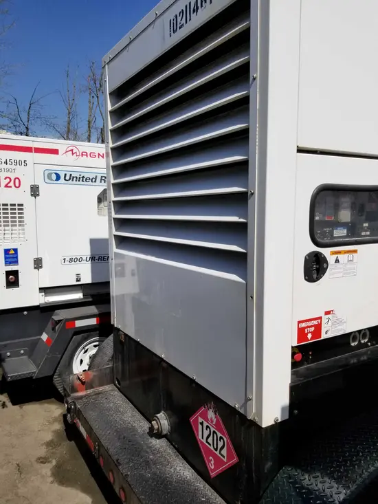 2013 Cummins C300 600V Diesel Generator