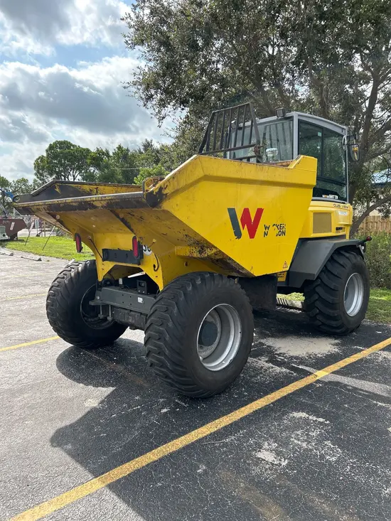 2021 Wacker Neuson DV100